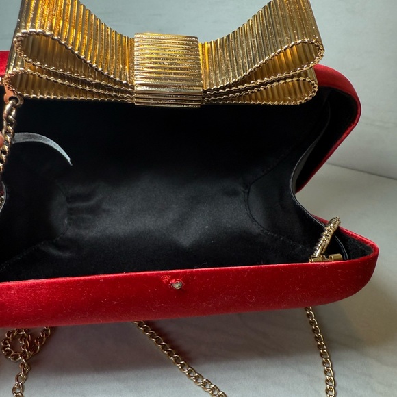 Talbots Red Satin Clutch with Gold Bow and Chain - Picture 4 of 12